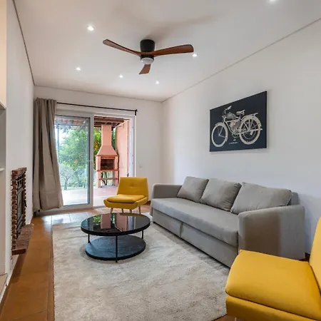 Hidden Garden Near The Castle * Óbidos