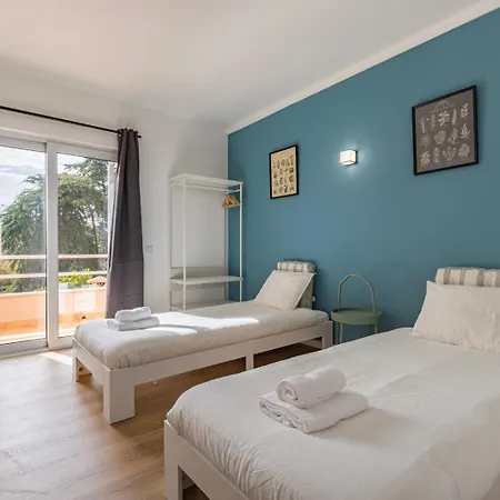 Hidden Garden Near The Castle Dom wakacyjny Óbidos