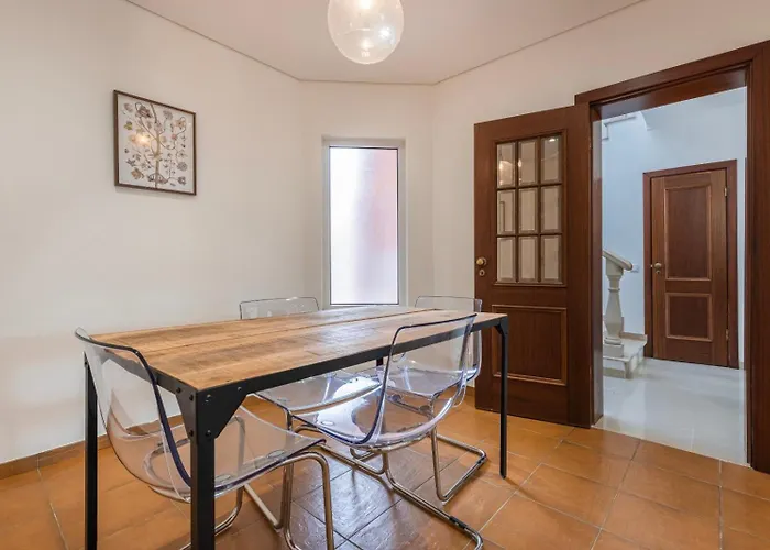 Hidden Garden Near The Castle * Óbidos